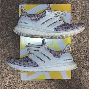 🔥Ultra Boost Multicolor 2.0 Sz 8.5🔥
